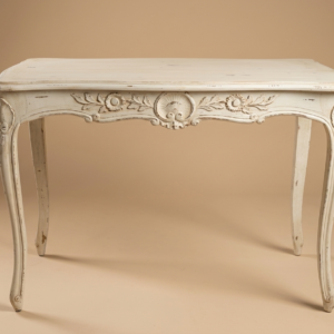 Mesa antigua blanco roto