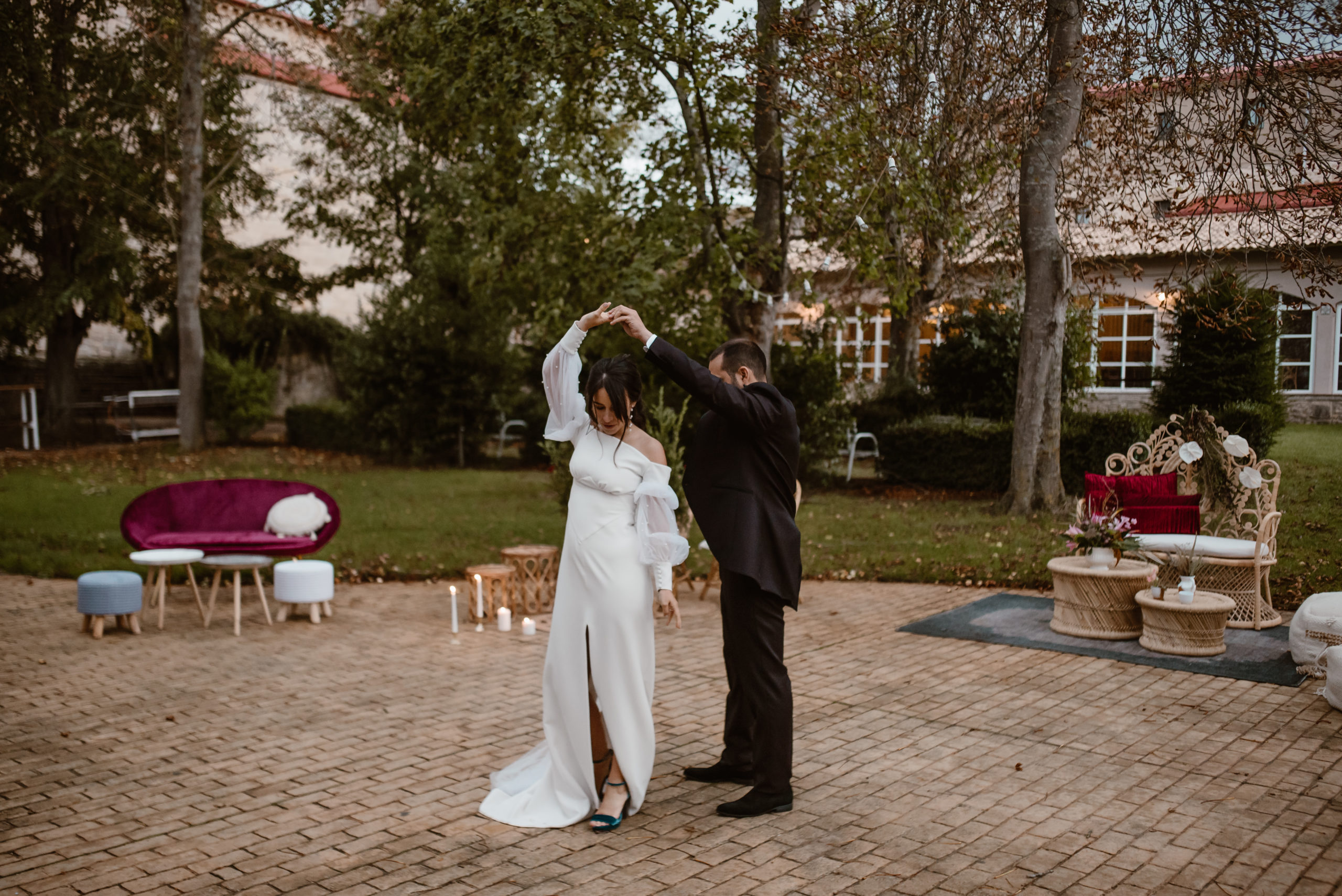 Baile de los novios en el Monasterio del Espino