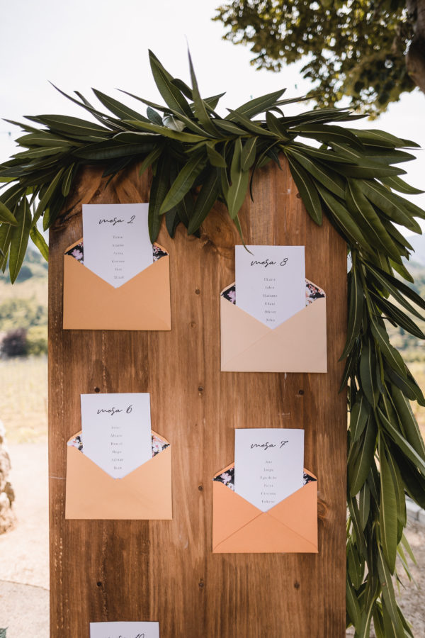 Seating plan de tablas de madera - Imagen 2
