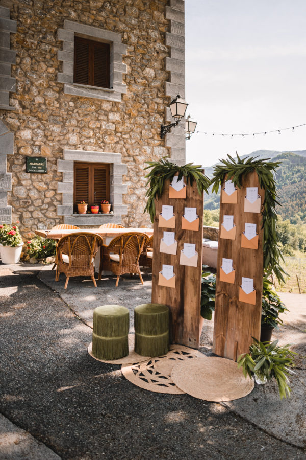 Seating plan de tablas de madera