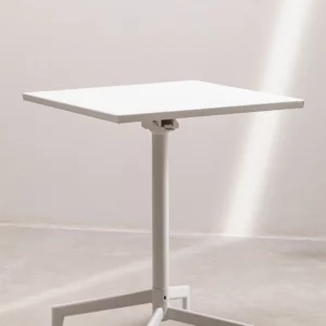 Mesa baja de cóctel blanca