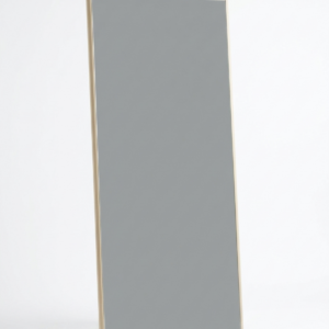 Espejo rectangular con marco dorado